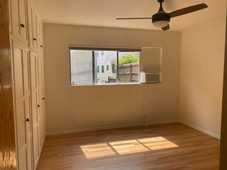 1221 N Flores St #4 — Photo 7