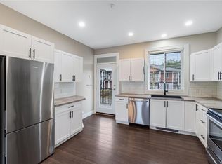 512 Jim Cram Dr #2, Ladysmith, BC V9G 0A9