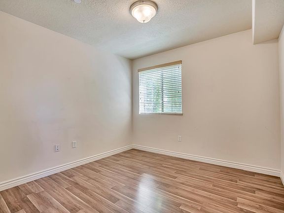 2nd image of 3969 W Romney Park Dr
