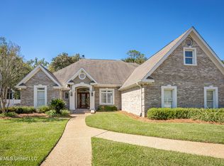 3609 Perryman Rd, Ocean Springs, MS 39564