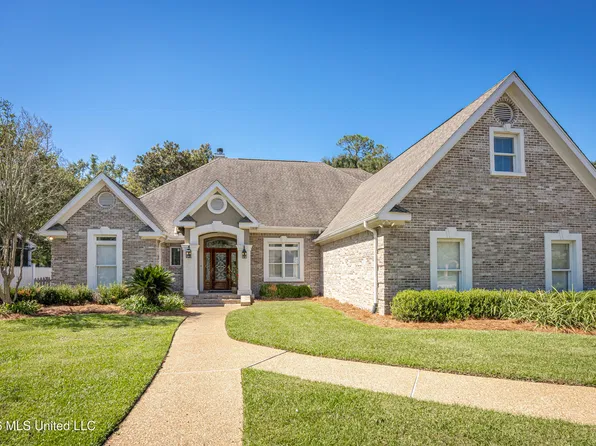 3609 Perryman Rd, Ocean Springs, MS 39564