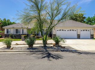 384 Bogie St, Palmdale, CA 93551