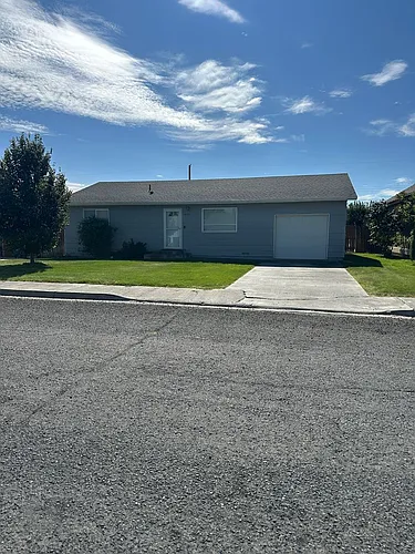 9177 Space St NE Photo 1