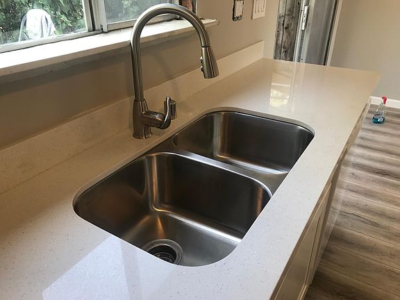 3rd image of 1606 164th Ave #1606