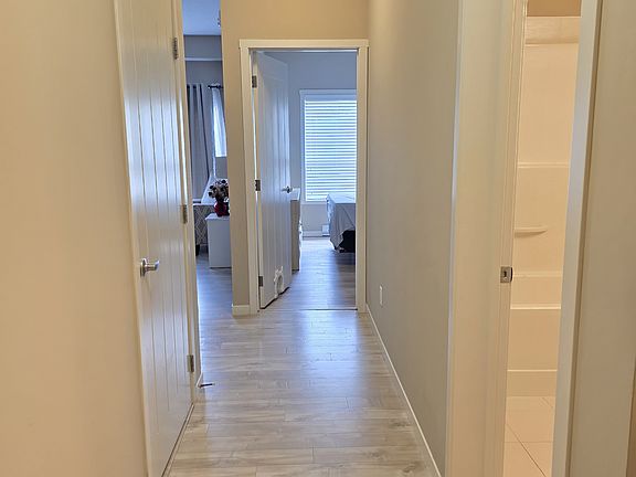 5th image of 20 Seton Park SE #110