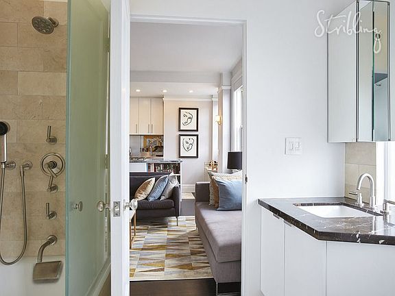 5th image of 41 5th Ave APT 14C