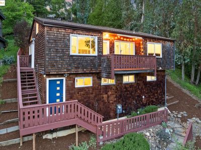 6980 Pinehaven Rd, Oakland, CA, 94611