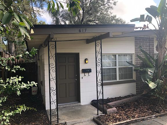 3rd image of 617 Bourne Pl #617