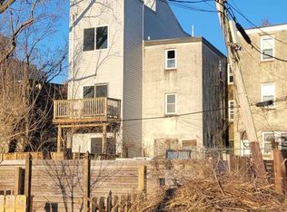 2034 N Orianna St, Philadelphia, PA 19122