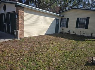 2818 Charles Pathe Dr, Ruskin, FL 33570