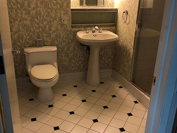 Guest bathroom