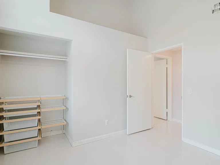 6301 Honolulu Ave #50 — Photo 23