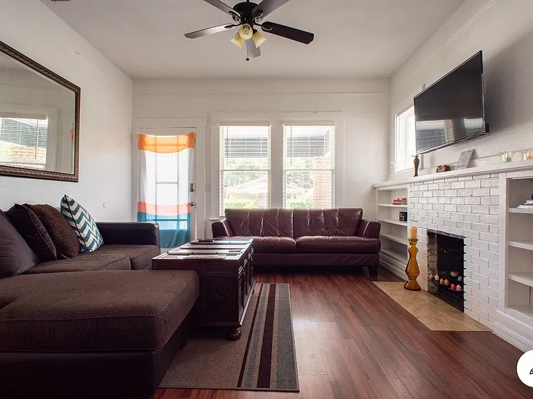 306 S Gomez Ave — Photo 5