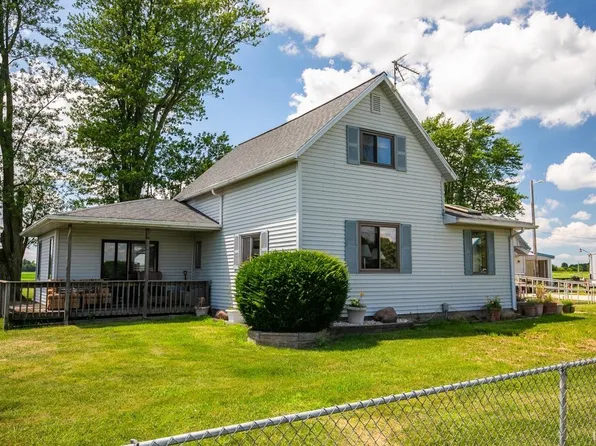 10294 N 100 E, Ossian, IN 46777