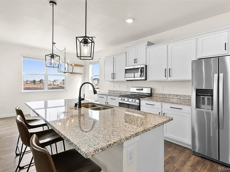 140 Race St — Photo 10