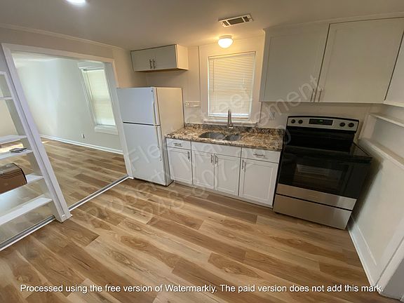 2nd image of 3596 Fort Dr