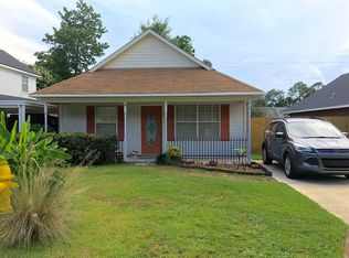 413 Saint Charles Ct, Gulfport, MS 39507