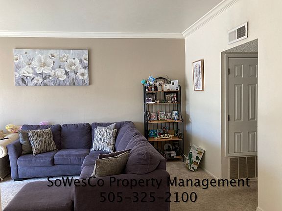 2nd image of 2708 Crescent Ave