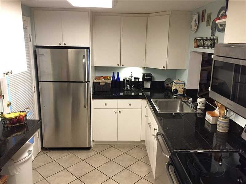 Feels Like a One Story Townhome