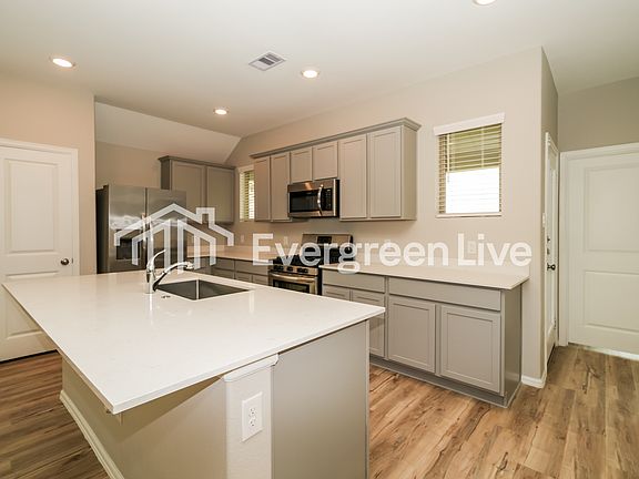 4th image of 19077 Sonora Chase Dr