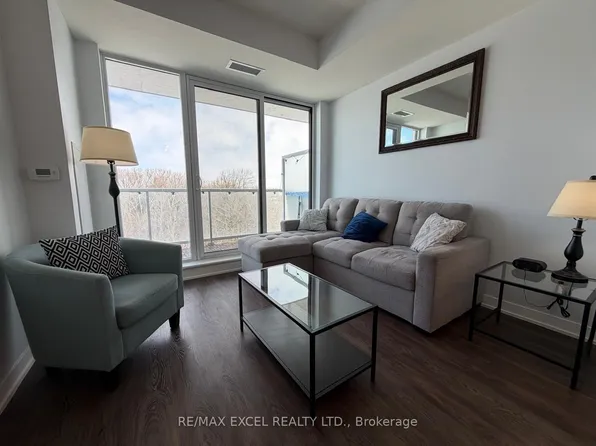 6 David Eyer Rd #407, Richmond Hill, ON L4S 0N5