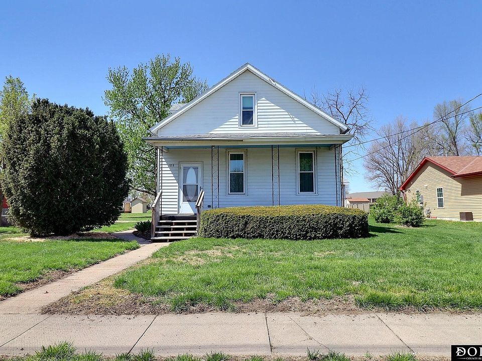 1st image of 105 Horton St