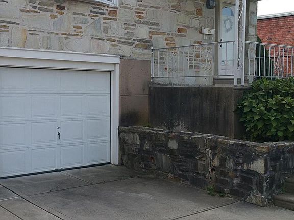 3rd image of 9825 Dungan Rd