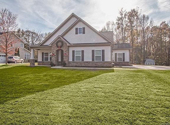 2nd image of 2203 Cimarron Blvd #2