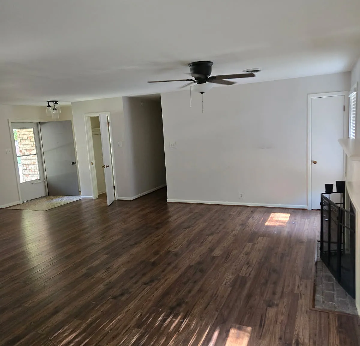 4 bed, 2068 sqft, $2,095 — Photo 1