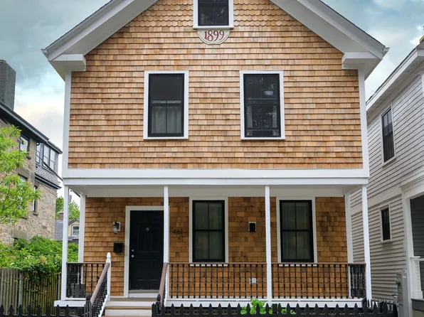 461 Spring St, Newport, RI 02840