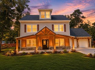 438 Locust St, Walterboro, SC 29488