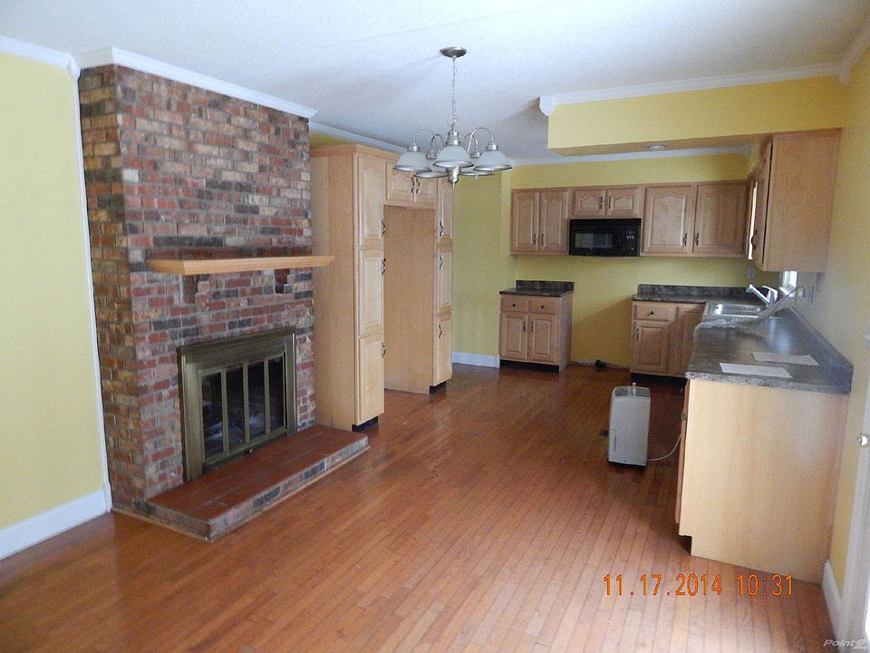 2nd image of 66 Carol St