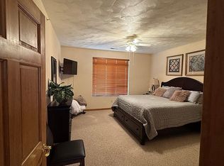 5141 Summit Dr, Somerset, PA 15502