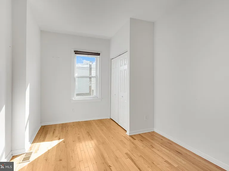 1517 S Lecount St — Photo 13