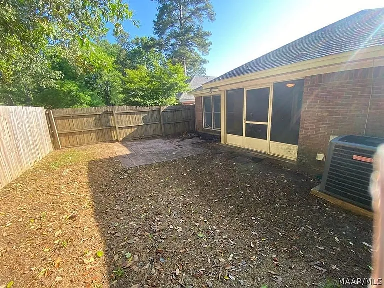 1404 Prairie Ln — Photo 30