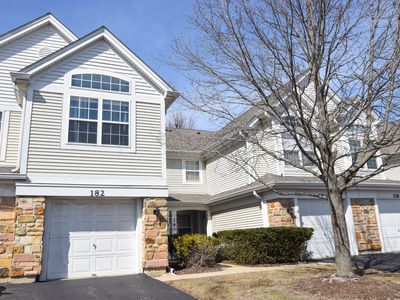 182 Concord Ln #182, Carol Stream, IL, 60188