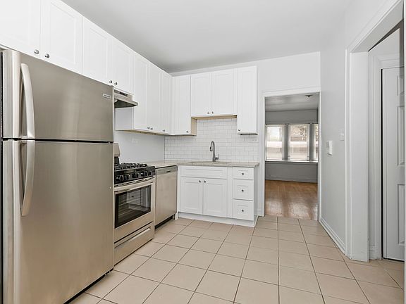 5th image of 6355 S Talman Ave #2616