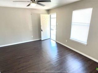 205 Erby Ave APT D, Copperas Cove, TX 76522