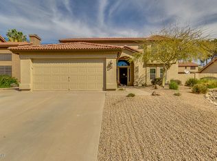 3920 E Desert Flower Ln, Phoenix, AZ 85044