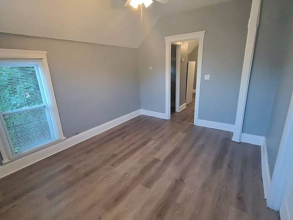 4th image of 3668 W 48th St APT 2