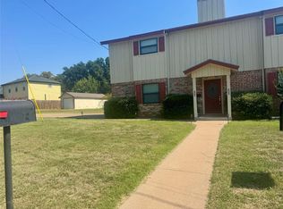405 Olson Ct, Granbury, TX 76048