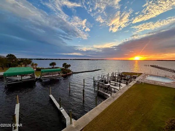 1600 Marina Bay Dr Unit 301, Southport, FL 32409