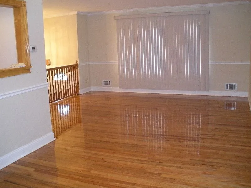 7 Roberta Dr photo 1