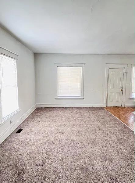 3 bed, 1203 sqft, $1,200 — Photo 3