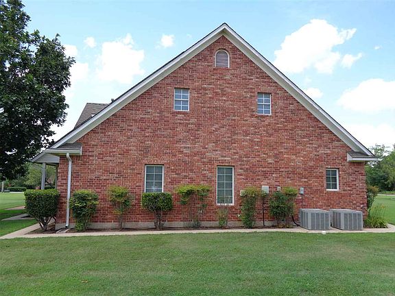 5th image of 566 Ketch Creek Dr