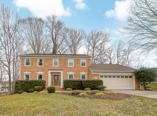 2802 Mount Airy Ct, Woodbridge, VA 22192