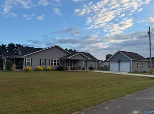 232 Emery Ln, Section, AL 35771