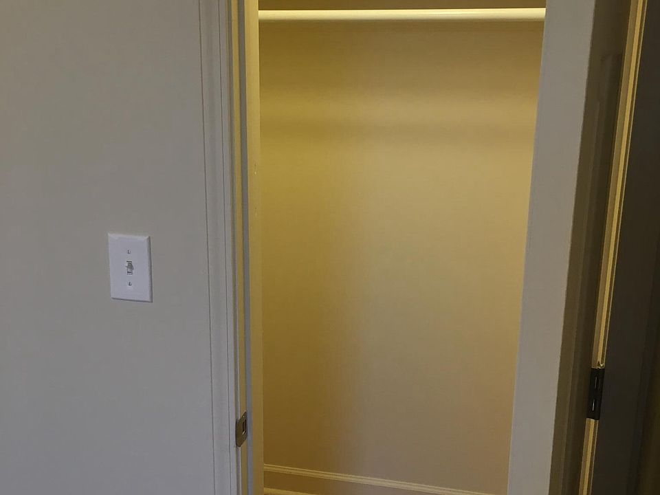 1st image of 7601 S King Dr