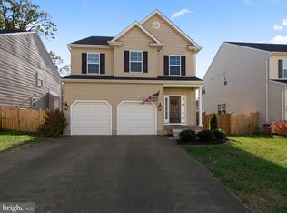 85 Clarence Ave, Severna Park, MD 21146