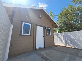 3257 Chestnut St, Riverside, CA 92501